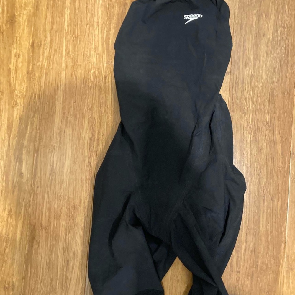 Speedo Kneeskin 25